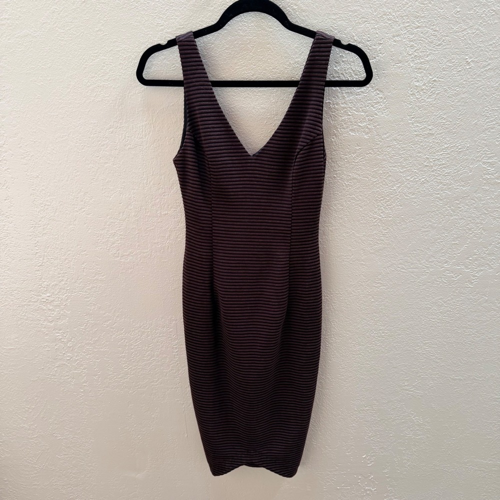 ASTR the Label Womens XS V-Neck Ribbed Bodycon Midi‎ Dress Burgundy Sexy Chic